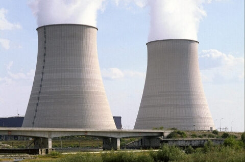 Photographie d'une centrale nucl&eacute;aire am&eacute;ricaine